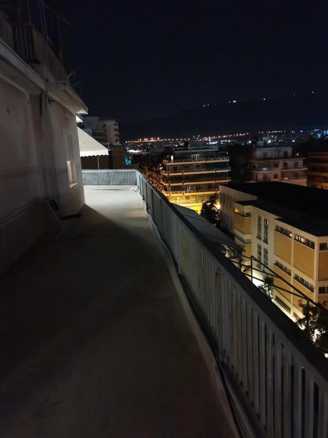 Penthouse Spacious W Super Wifi & Terrace, 2 Min From Metro Daire Atina Dış mekan fotoğraf