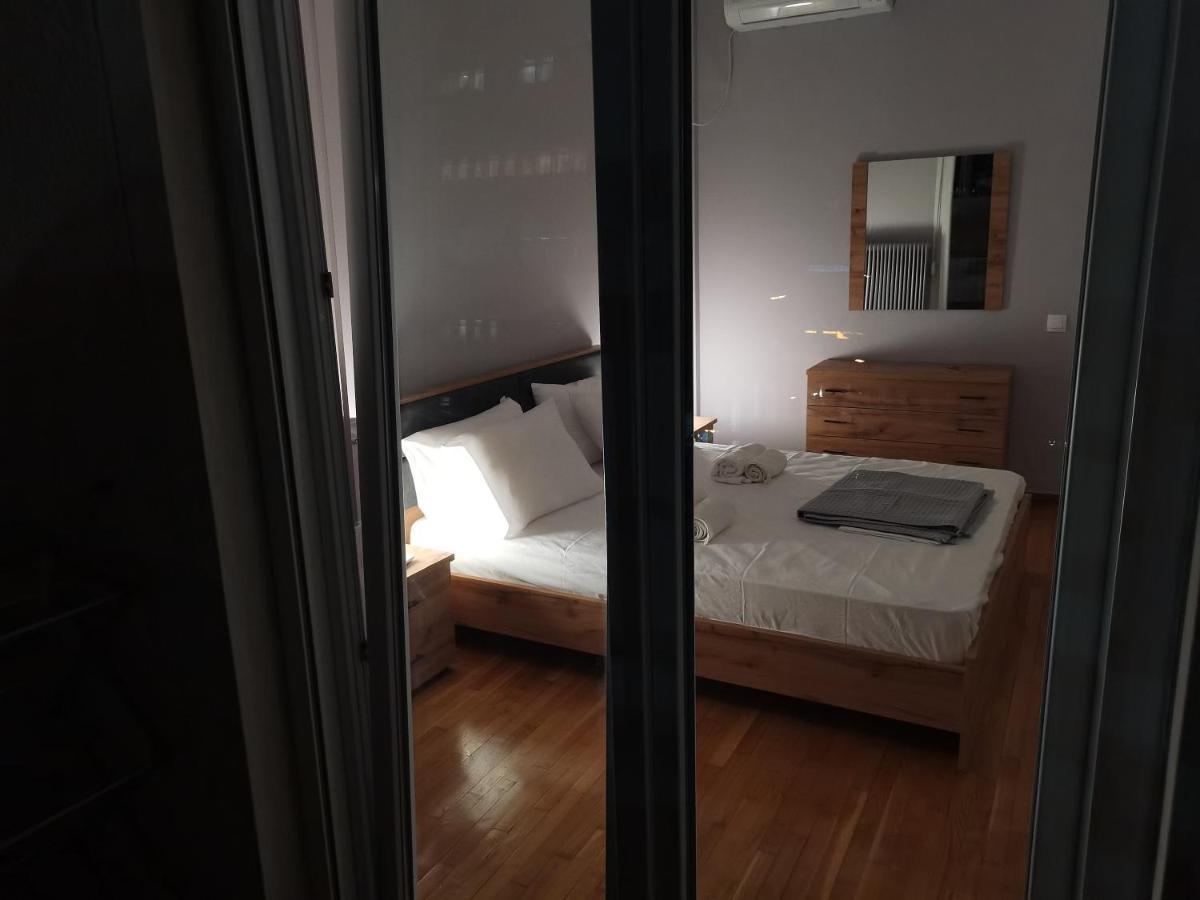 Penthouse Spacious W Super Wifi & Terrace, 2 Min From Metro Atina Dış mekan fotoğraf